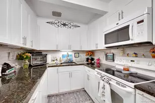 117 Dehaven Dr, Yonkers, NY 10703 - Photo 3