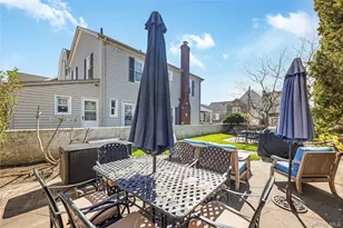 32 Buffalo Ave, Long Beach, NY 11561 - Photo 35