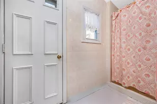 32 Buffalo Ave, Long Beach, NY 11561 - Photo 15