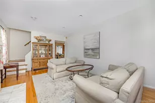 32 Buffalo Ave, Long Beach, NY 11561 - Photo 5