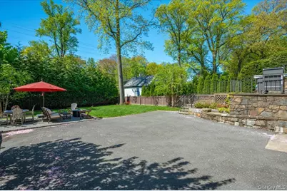 414 Washington Avenue, Pelham, NY 10803 - Photo 7