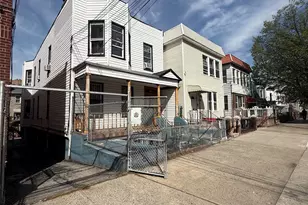 1129 Beach Ave, Bronx, NY 10472 - Photo 11