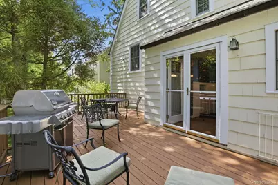 69 Tunstall Road, Scarsdale, NY 10583 - Photo 11