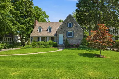 69 Tunstall Road, Scarsdale, NY 10583 - Photo 1