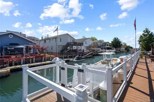 539 Nassau Ave, Freeport, NY 11520 - Photo 29