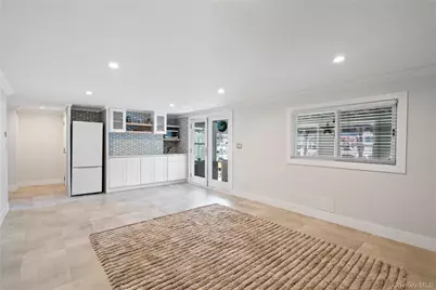 539 Nassau Avenue, Freeport, NY 11520 - Photo 23