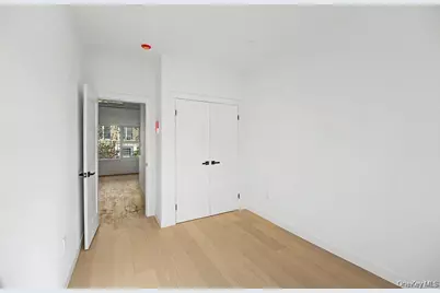 9307 69th Avenue, Forest Hills, NY 11375 - Photo 19