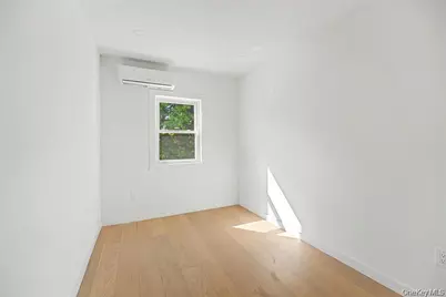 9307 69th Avenue, Forest Hills, NY 11375 - Photo 9