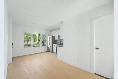 9307 69th Avenue, Forest Hills, NY 11375 - Photo 5