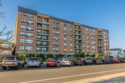 333 E Broadway #4K, Long Beach, NY 11558 - Photo 1