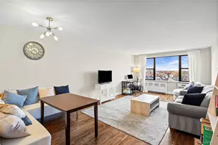 333 E Broadway, Long Beach, NY 11558 - Photo 3