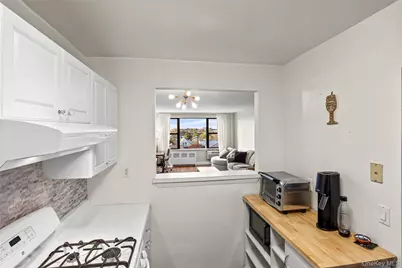 333 E Broadway #4K, Long Beach, NY 11558 - Photo 15