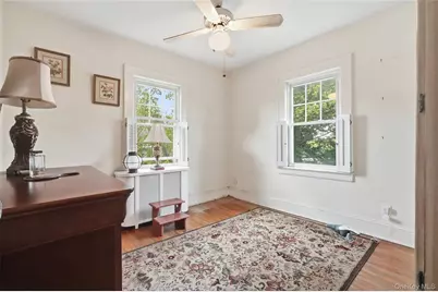 180 Primrose Road, Williston Park, NY 11596 - Photo 15