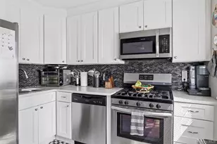 12 Ontario St, Port Jefferson Station, NY 11776 - Photo 11
