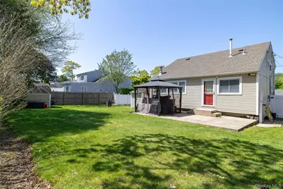 12 Ontario Street, Port Jefferson Station, NY 11776 - Photo 19