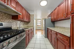 83-25 Vietor Ave, Elmhurst, NY 11373 - Photo 3