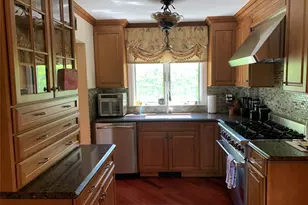 161 2nd St, Buchanan, NY 10511 - Photo 3
