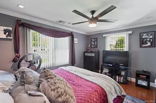 1321 Thompson Dr, Bay Shore, NY 11706 - Photo 11