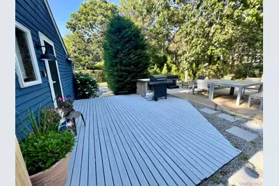 332 Canoe Place Road, Southampton, NY 11968 - Photo 9