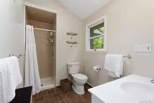 29 E Kinnicutt Rd, Pound Ridge, NY 10576 - Photo 27