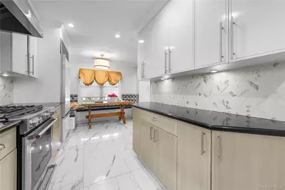 8015 250th Street, Bellerose, NY 11426 - Photo 5