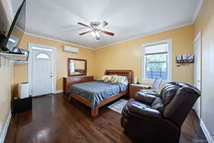 51-78 72nd Pl, Maspeth, NY 11377 - Photo 15