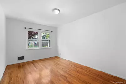 71 Bacon Place, Yonkers, NY 10710 - Photo 21