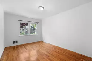 71 Bacon Pl, Yonkers, NY 10710 - Photo 21