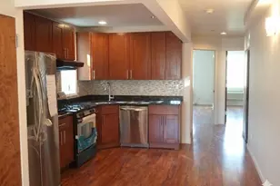 37-10 149th Pl, Flushing, NY 11354 - Photo 3