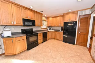 41 Harkin Rd, Carmel, NY 10512 - Photo 5