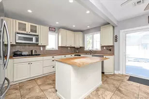 2457 Williams Ct, Bellmore, NY 11710 - Photo 11