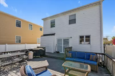 2457 Williams Court, Bellmore, NY 11710 - Photo 17