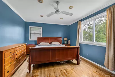 2542 Park Place, Bellmore, NY 11710 - Photo 9