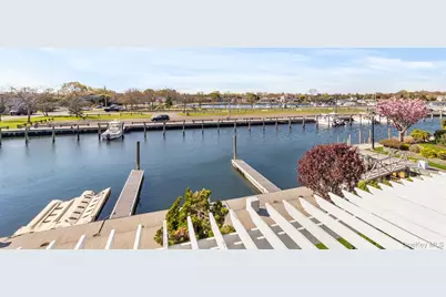 7 Salt Meadow Road #7, Babylon, NY 11702 - Photo 25