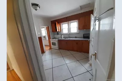 159-32 Normal Road #2nd floor, Jamaica, NY 11432 - Photo 15