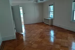 159-32 Normal Rd, Jamaica, NY 11432 - Photo 11