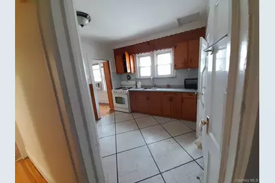 159-32 Normal Road #2nd floor, Jamaica, NY 11432 - Photo 13