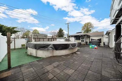 226 Old Farm Road, Levittown, NY 11756 - Photo 29