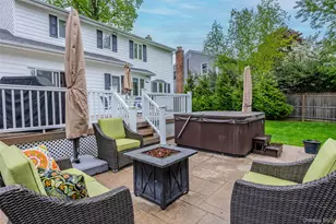 22 W Maple Rd, Greenlawn, NY 11740 - Photo 9