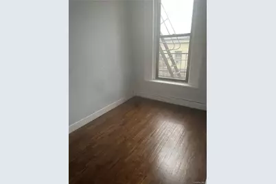 251 Warburton Avenue #2N, Yonkers, NY 10701 - Photo 5