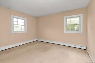 21 Beech Place, Huntington, NY 11743 - Photo 17