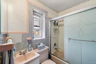 75-01 88th Street, Glendale, NY 11385 - Photo 35
