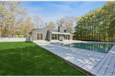 57 Bellows Terrace, Hampton Bays, NY 11946 - Photo 21