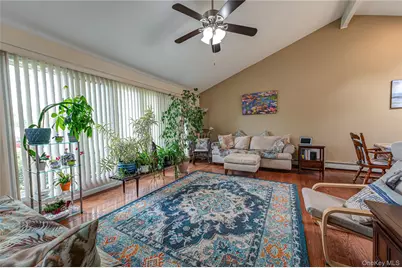 17 Lodge Lane, Miller Place, NY 11764 - Photo 5