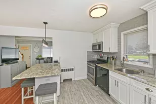 36 Millwood Ln, Merrick, NY 11566 - Photo 11