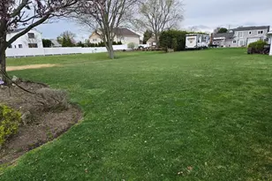 121 Ocean Ave, Massapequa, NY 11758 - Photo 23