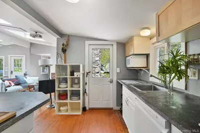44 Tompkins Road, Carmel, NY 10512 - Photo 5