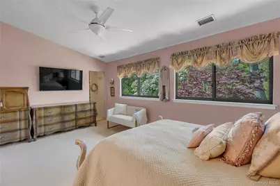 7 Northgate Court, Melville, NY 11747 - Photo 25