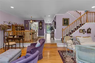 7 Northgate Ct, Melville, NY 11747 - Photo 7
