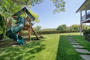 8 Shore View Cir, Pelham, NY 10803 - Photo 31